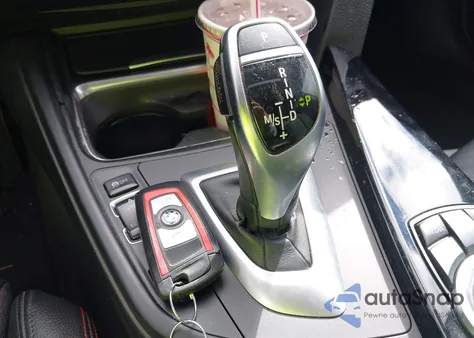 2013 BMW 328I из США, поврежденный, VIN WBA3C1C57DK103196